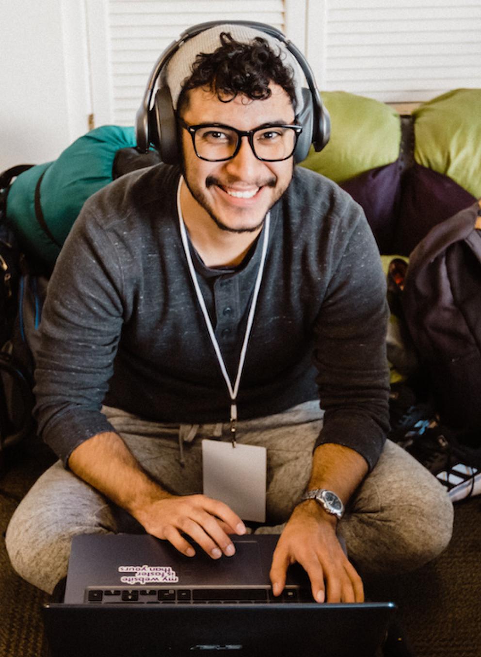 Sut sorish pornosini tomosha qiling